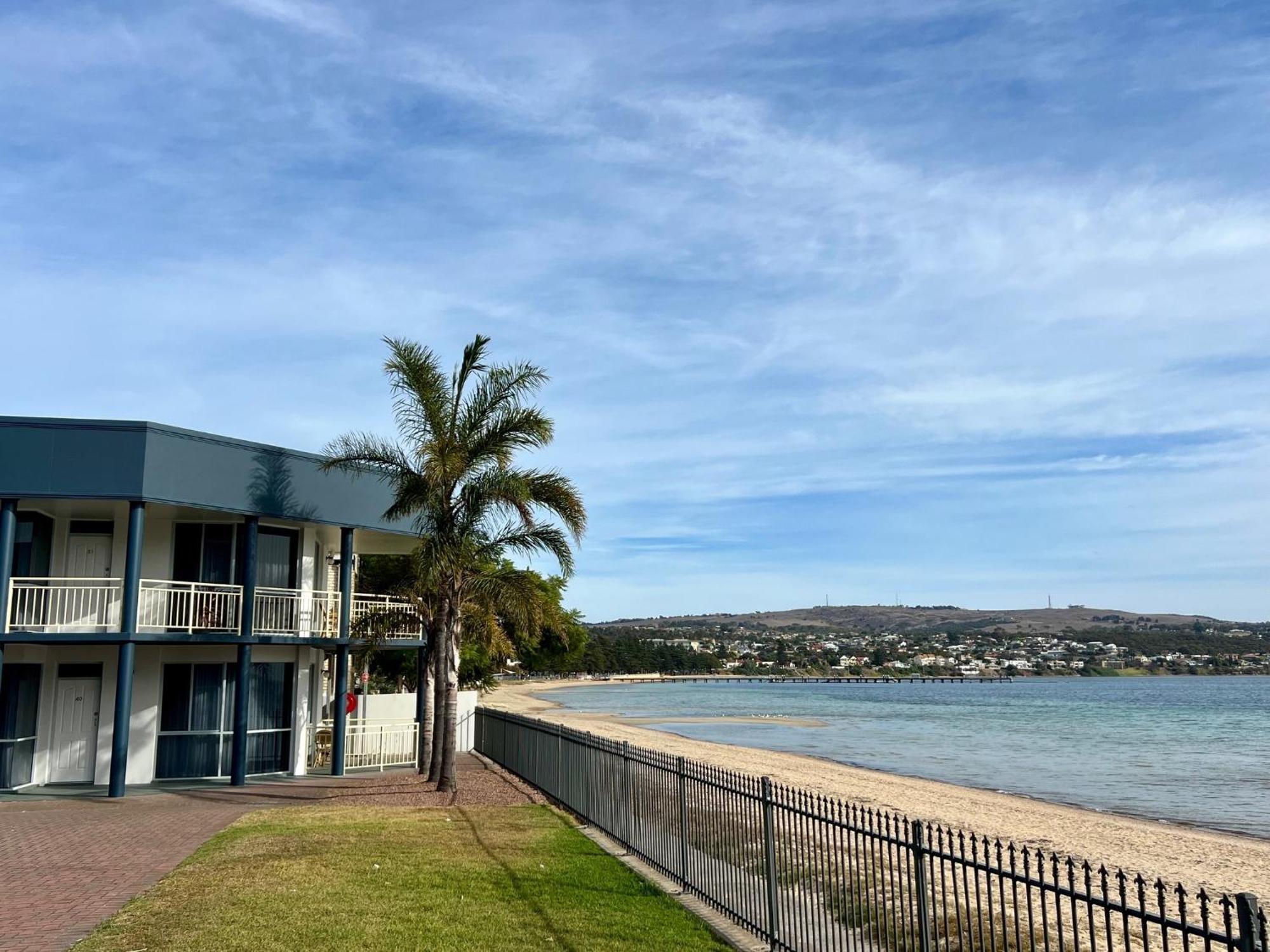 Hilton Beachfront Motel Port Lincoln Exterior photo