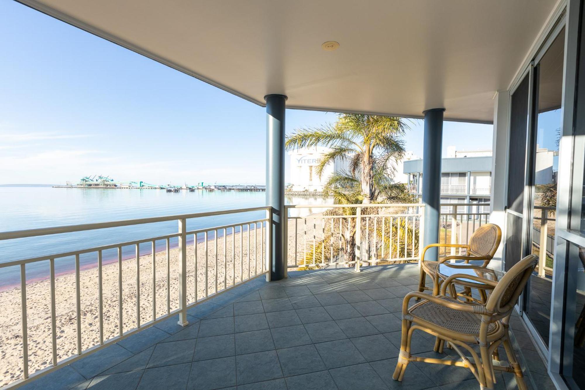 Best Western Port Lincoln- Formerly Hilton Motel Exterior photo