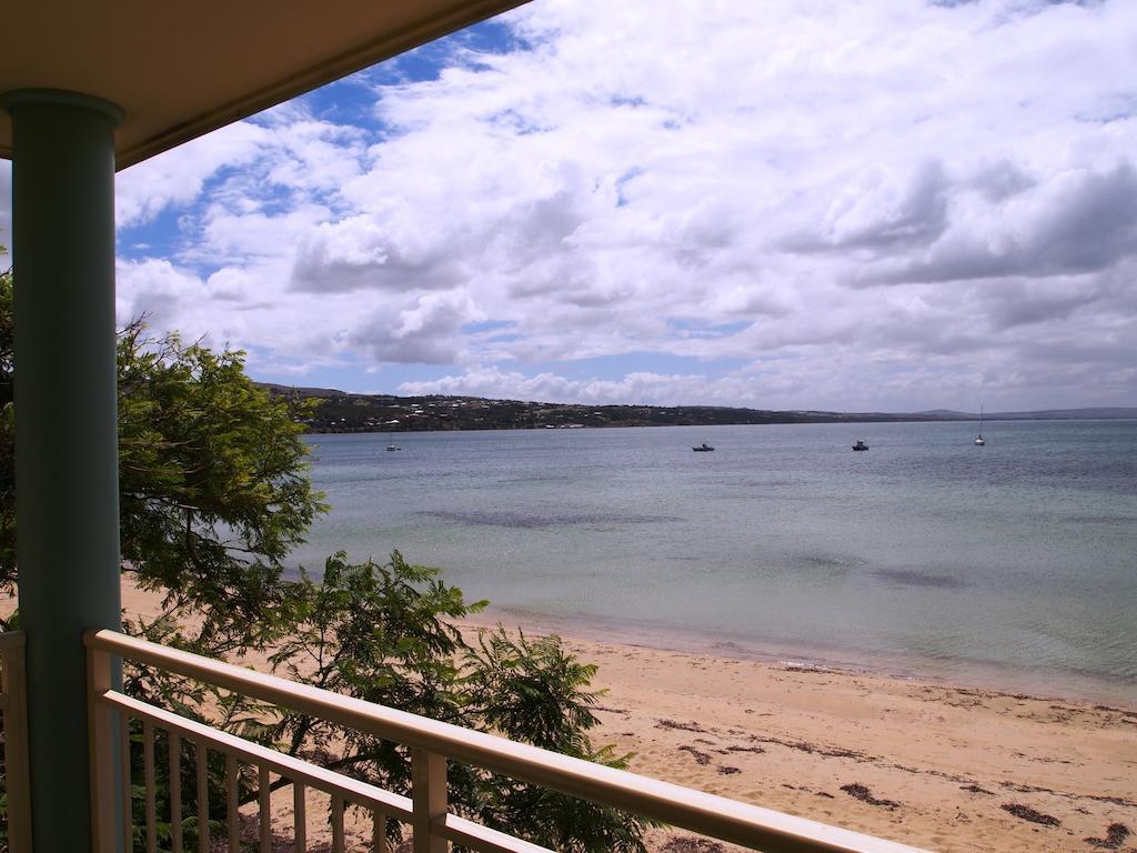 Hilton Beachfront Motel Port Lincoln Exterior photo